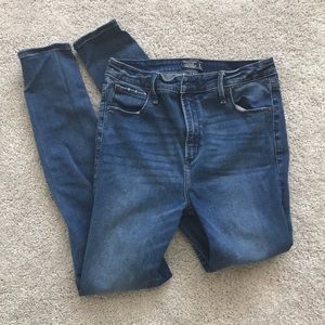Abercrombie High Rise Super Skinny